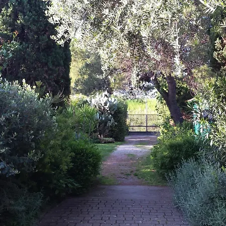Frühstückspension Il Giardino Di Armida 2*